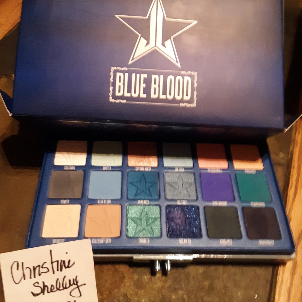 BNIB Jeffree Star Blue Blood eyeshadow palette